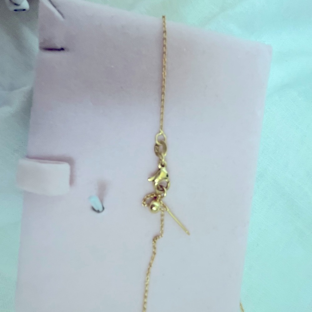 𝅺MOTHER of Pearl Flower Pendant | Gold Plated - Picture 5 of 9